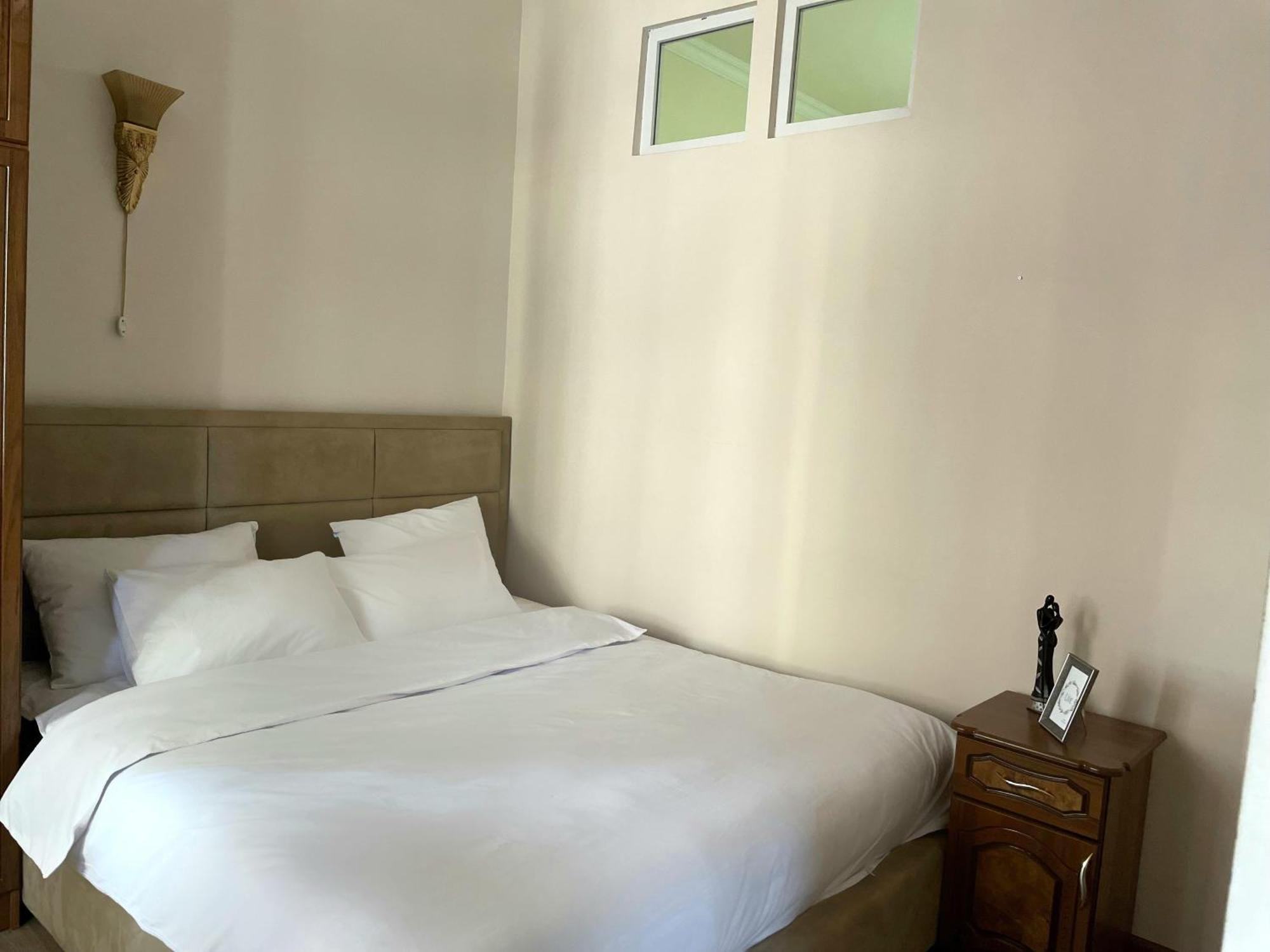 Arami Apartment Ереван Екстериор снимка